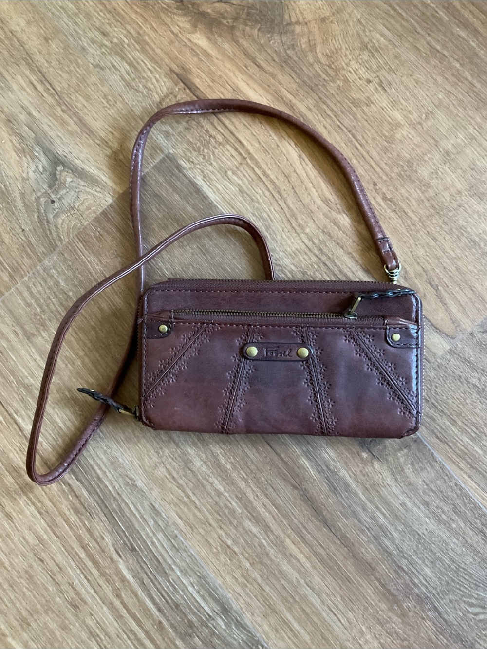 Fossil Brown Leather Crossbody Phone Wallet